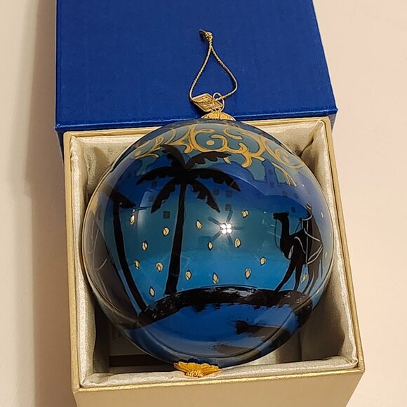 Pier 1 Imports Glass Bulb Ornament Nativity Scene 2017 - Picture 11 of 15